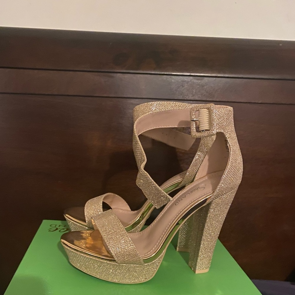 Rose Gold Shimmer Platform Heel